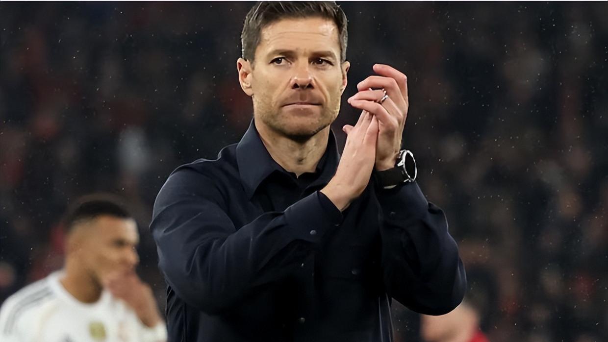 皇马VS埃尔切：中场神童坐镇，3大失意悍将领衔进攻，姆巴佩冲锋