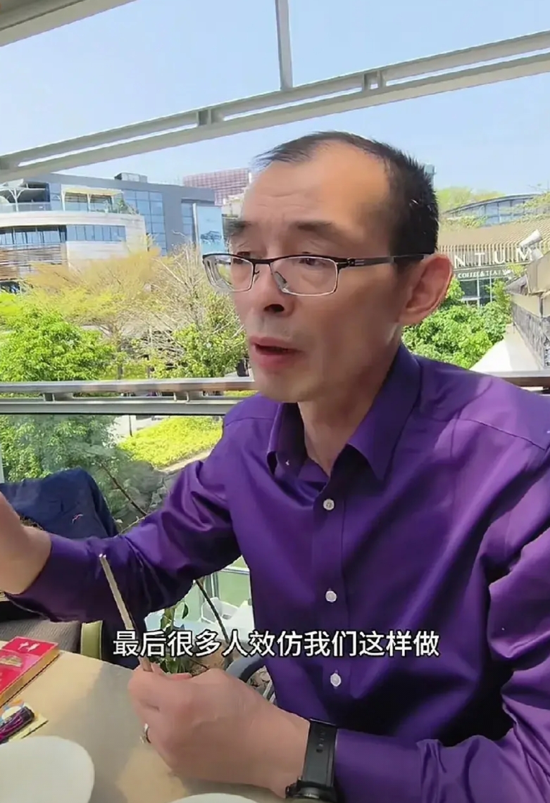 太多人表示不服

凭什么谢浩男的爸爸能一边找小孩，还能一边把生意做这么大，今天我
