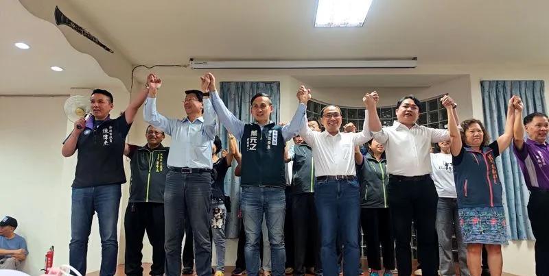 为叶元之站台反罢免  侯友宜：没看过台湾政治这样玩
新北市立委叶元之面临罢免考验