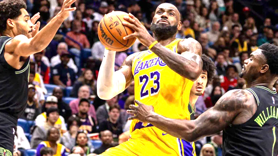 13胜0负，联盟第1！全联盟都认为你要退役，你却天神下凡屡创神迹