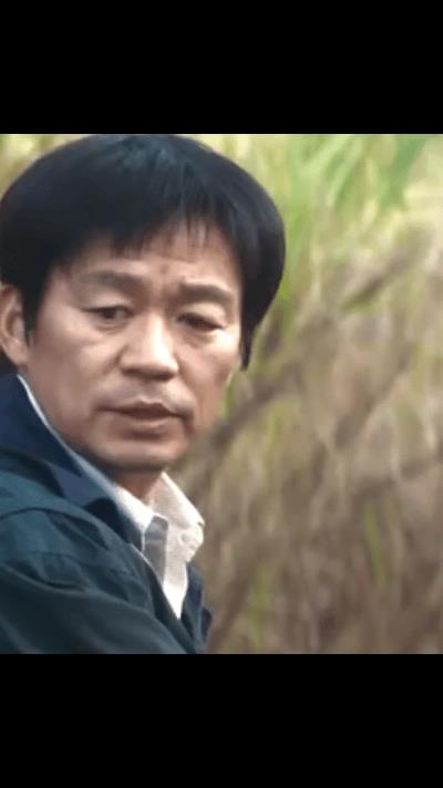 《棋士》网剧，以犀利的笔触直击社会转型之痛。一场荒诞抢劫，却映射出现实的种种乱象