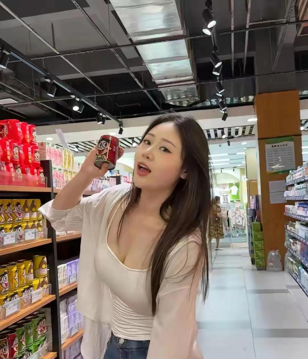 又买旺仔牛奶喝呀！