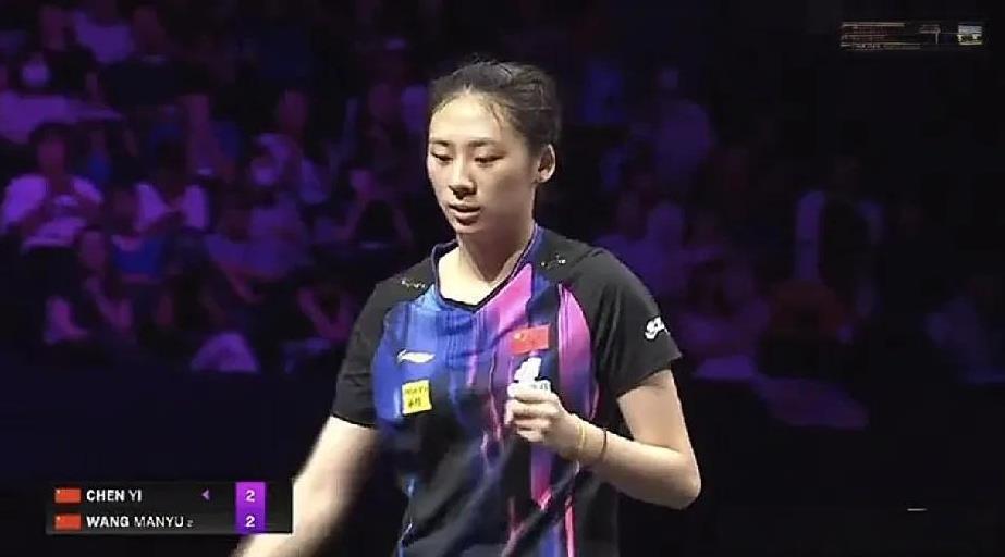 横滨冠军赛陈熠3-2战胜王曼昱，成功晋级八强。
       陈熠真是涨球了啊，