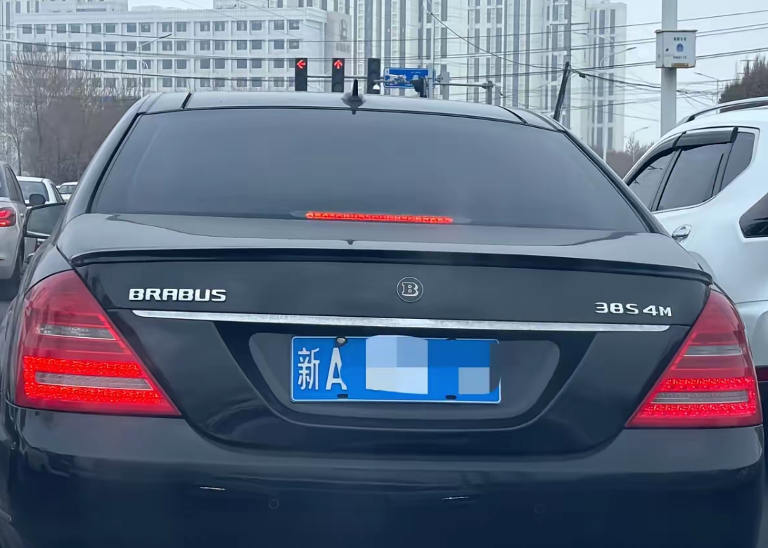 在路上看到的，这是什么车？