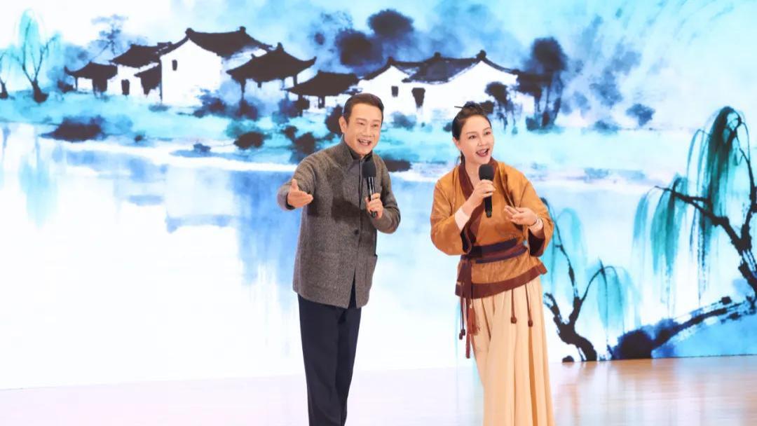 “品国粹经典，传文化根魂”：熹冀国学院的传统文化创新范本