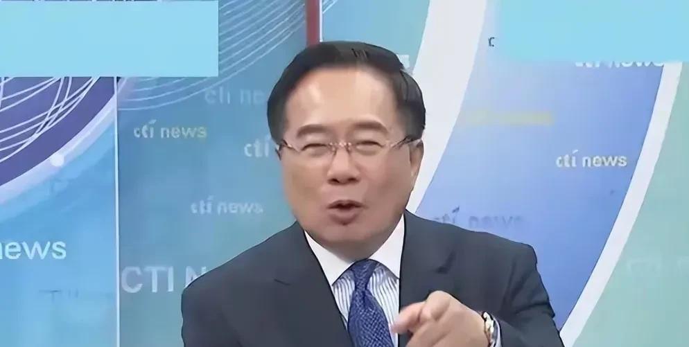 《不要简单否定蔡正元的言论》
       最近网上对蔡正元关于统一方面的言论批