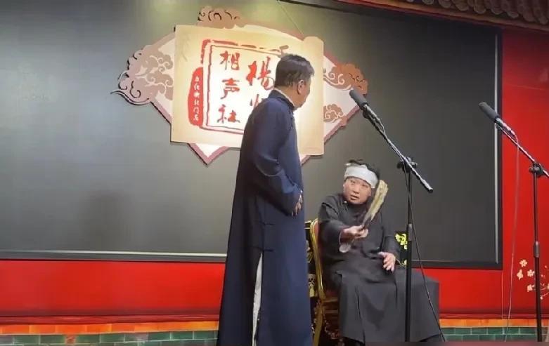 衡小珍父子在杨老五收徒当晚的演出确实让人眼前一亮，衡治的进步肉眼可见，比当年参加