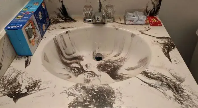 据说是花纹，我咋看着不像