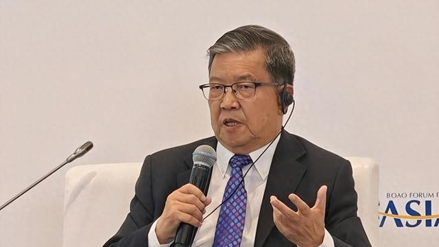龙永图：暂不讨论中国崛起，先回答这3个更重要的问题，一针见血