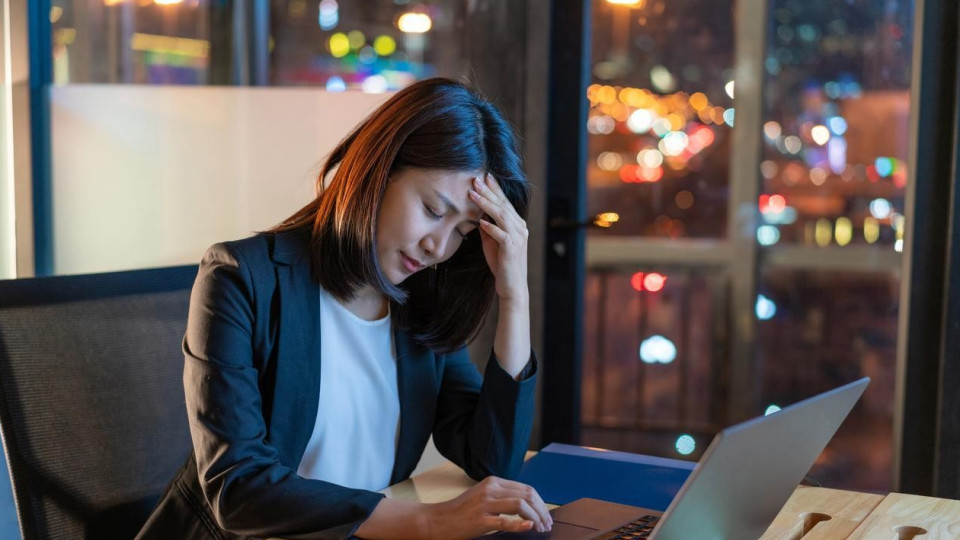 简历海投是死局！40岁失业者的价值翻盘指南