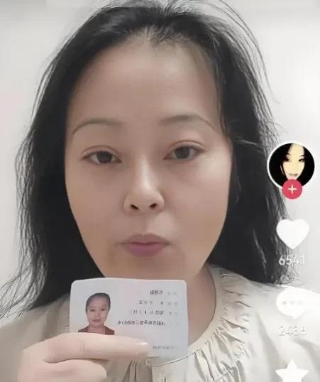 祁伟耿公然硬刚孔雀杯，却无人理会，五个评委起身离开，组委会对此视而不见，行业协会