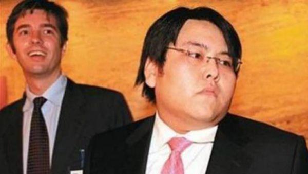 “钢二代”李兆会的败家路：昔日身家超过百亿，如今靠雨伞再赚千亿