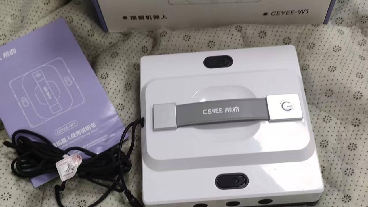 擦窗机器人实用吗？2025擦窗机器人年终汇总：高口碑机型排行榜，新手闭眼入不翻车