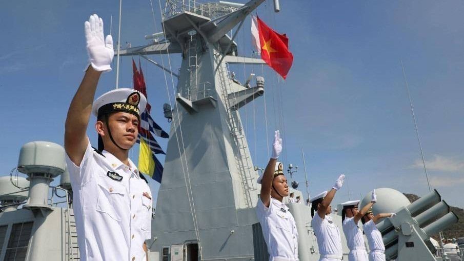 下一场战争正在酝酿！从俄乌到台海，西方走入困境，中俄别无选择