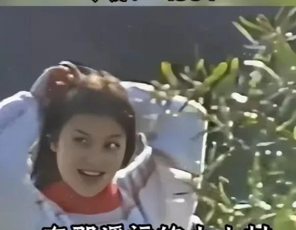 《妈妈的吻》的原唱不是朱晓琳
爱好流行音乐的不少朋友会认为，歌曲《妈妈的吻》的原