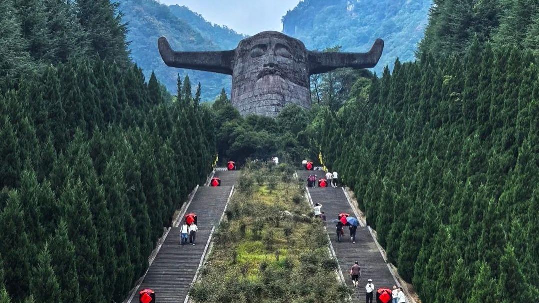 神农架3天2夜全攻略 | 探秘华中屋脊、云海杜鹃、绿野仙踪的极致浪漫！