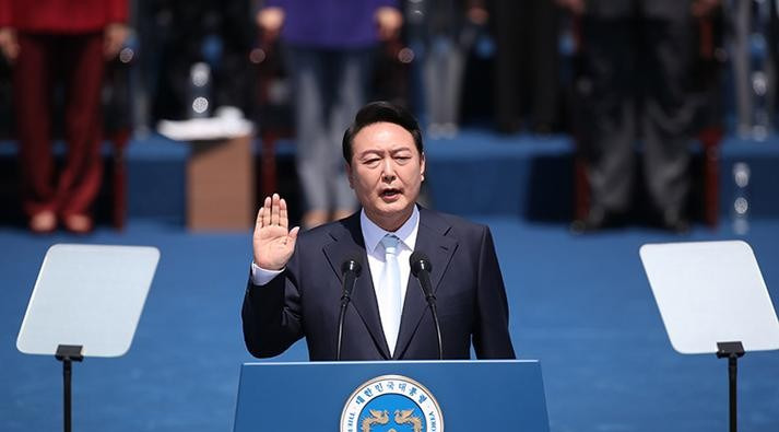 韩国新总统上任，手忙脚乱没地住











天呐！韩国新总统明天就上岗