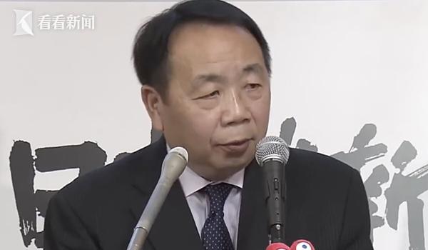 .听说石平女儿回国签证三次被拒，这可真是应了那句老话：天作孽犹可恕，自作孽不可活