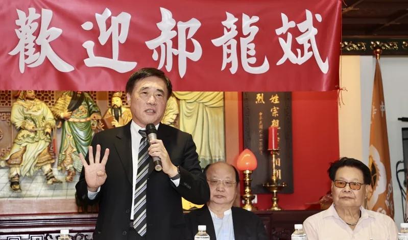 郝龙斌谈2028“大选”：不容许郭台铭事件重演
国民党主席选举开跑，蓝白合成候选
