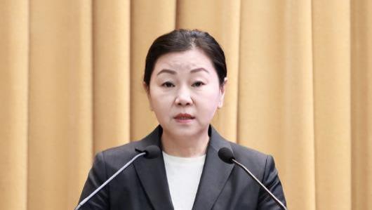 没人了？周继红退休不到一月又复出，新身份权力大，全红婵有福了
