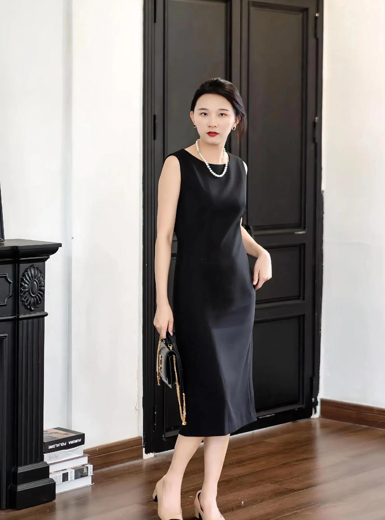 #女生如何穿搭看起来时尚更有品味呢#您细品，是不是有味道。