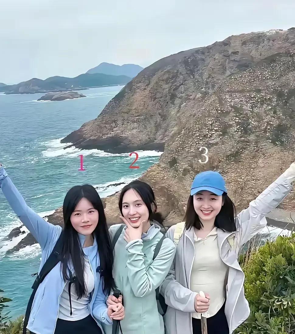 公司要裁员只能留下一个，如果在工作能力不相上下的前提下，你觉得谁最有把握留下来？