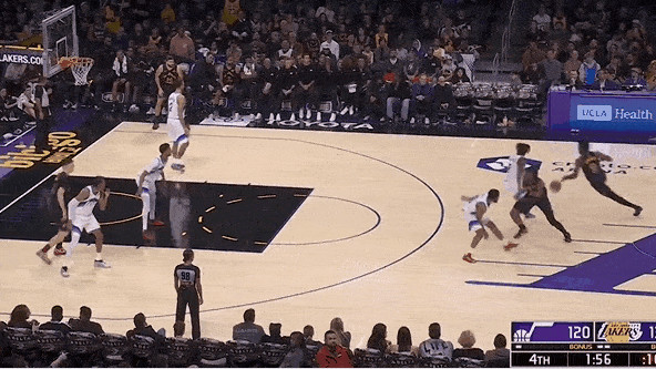 詹杜连线！布朗尼突破助攻阿杜-蒂耶罗，后者篮下轻松放进