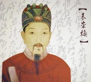 袁崇焕该杀，但是崇祯杀他的时机完全不对。
上策是早杀，在袁崇焕先斩后奏杀了毛文龙
