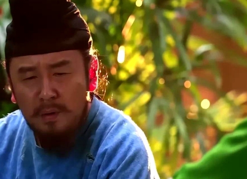 《长安的荔枝》，阿弥塔危险了！

为了离间阿弥塔跟何有光的关系，郑平安把逃兵的事