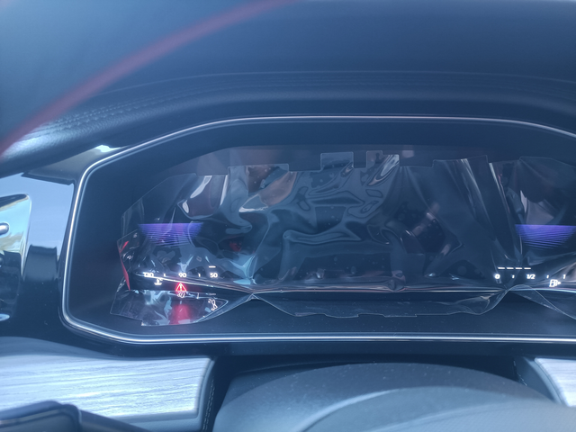 仪表盘坏了
速腾1.5t超越刚买一个月仪表盘坏了，怎么索赔合理啊？