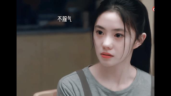 你们发现没？
有个有意思的现象
看了这个林一和刘浩存这个电视剧片段，男主虽然爱女