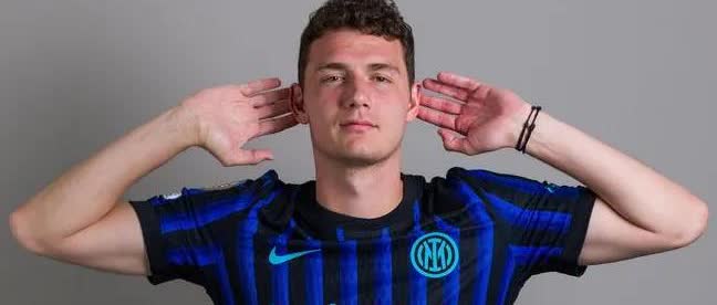 有钱真好！
最近国际米兰停不下来了，不是在引援就是在引援的路上。跟上赛季的一毛