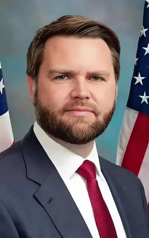 罕见！曾骂中国人为“乡巴佬”的美国副总统万斯，竟然公开称：“我们要以中国为参照，
