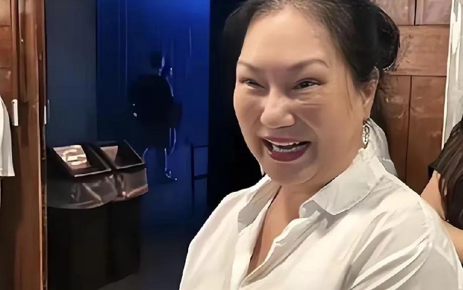 具俊晔有情有义

大S的离世，让整个家庭都笼罩在悲伤之中，尤其是她的母亲黄春梅，