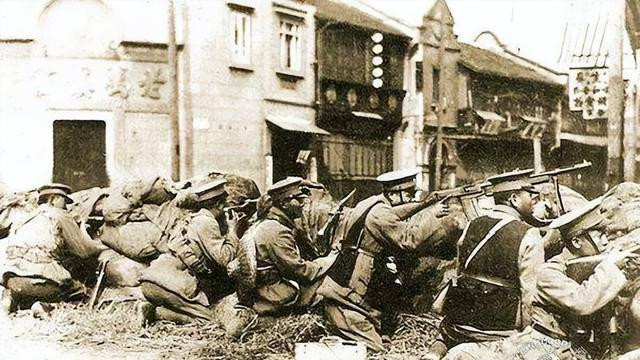 58年国民党中将赴台后，被老蒋秘密枪决，1983年大陆追认他为烈士