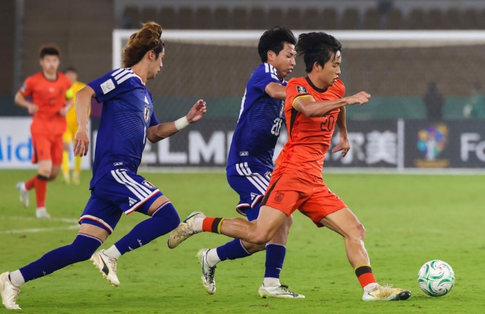 1月25日近凌晨1点，随着主裁判哨声响起，2026亚足联U23男足亚洲杯决赛落下