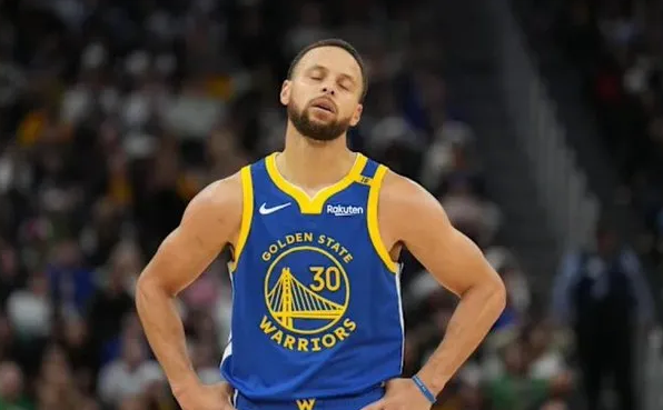 库里23中8且5失误！科尔：今晚不属于斯蒂芬，他不在状态
今天NBA常规赛勇士客