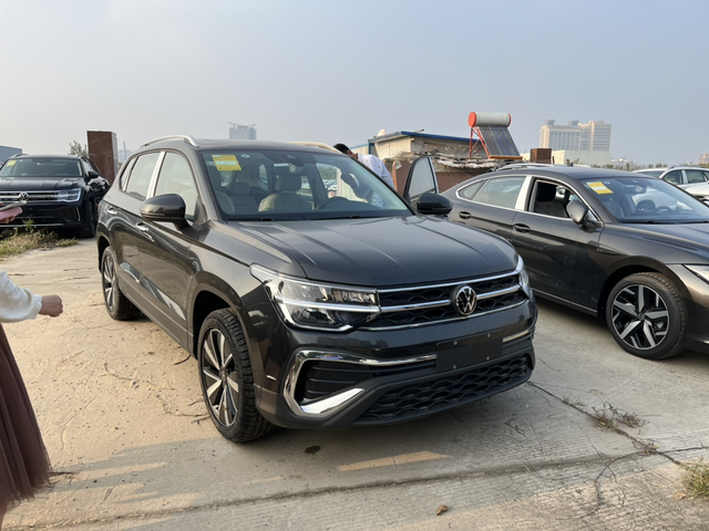 途岳皎月版落地价
途岳皎月版已经提车，落地价13.3。其中两年无息贷款5.5个，