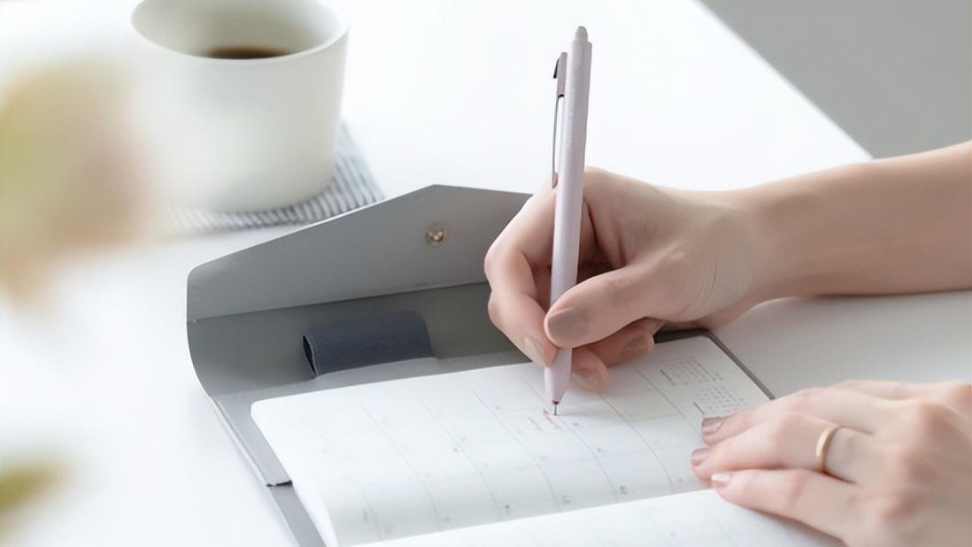 缺钱女孩，请开始照做！