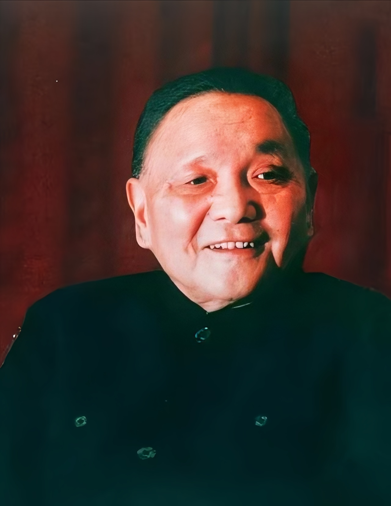 1973年春节，开国中将徐深吉带着夫人，到老首长邓小平家里拜年。邓小平看着这位老