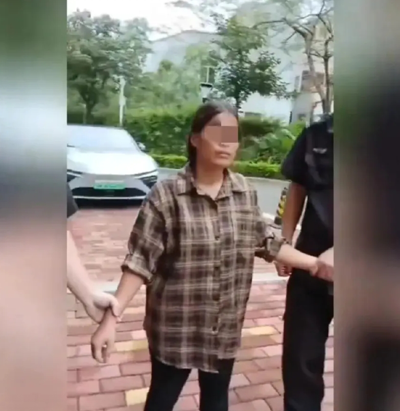 对孩童下手必须重罚重判。

实在想不通，如今监控遍地的时代居然还再有这个拐卖或者