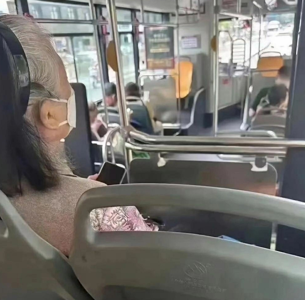 7亿少男的梦？