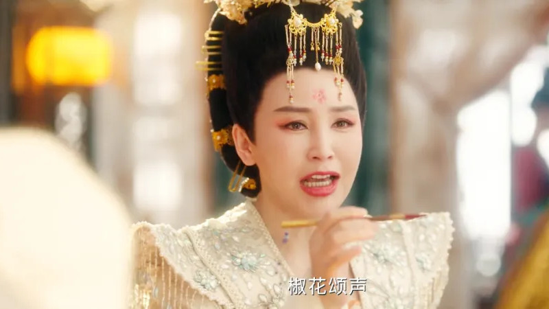 《唐诡3》真敢拍，岳丽娜这个镜头，戳穿多少“流量明星”的体面