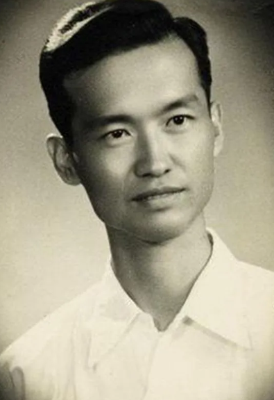 1947年，国军少校被俘，连长正要审问，国军少校却说：“你的级别太低，不用知道太