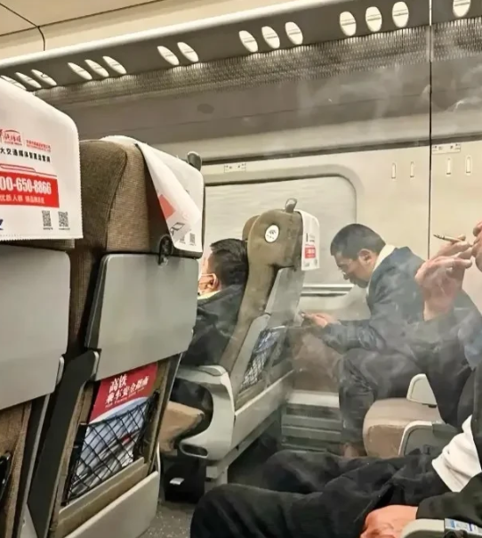 火车上真的会有这种人吗？
