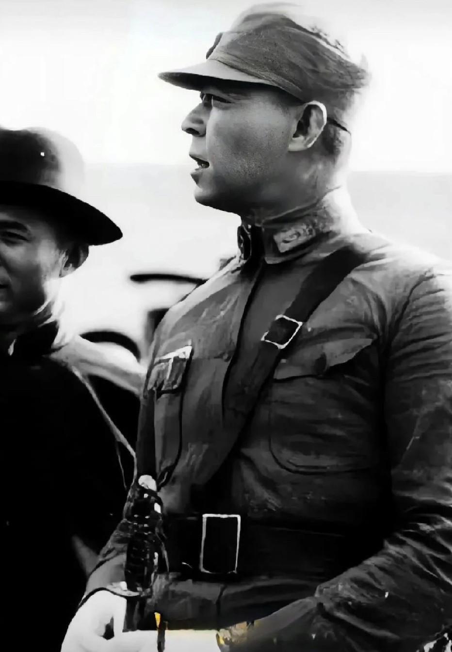 1940年5月，日军发动枣宜会战，企图攻占湖北宜昌。时任第五战区右翼集团军兼第三
