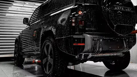 为什么黑色车贴车衣的更多?