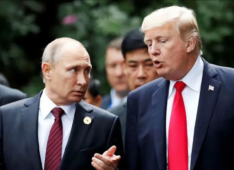美国宣布恢复对乌克兰援助，英法表态将要派遣5万名士兵进入乌克兰。
1,200万发