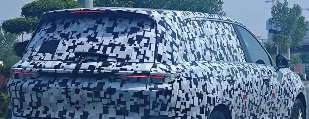 400km纯电续航的插混，还有谁？
那些9字头的友商别急，魏牌全尺寸suv很快
