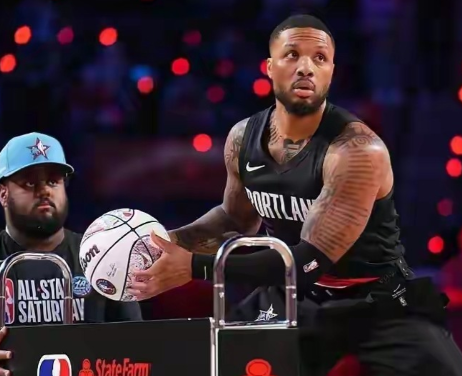 2月15日，看完NBA全明星单项赛，想谈谈3件事:
 
一、三分大赛是今年最精彩